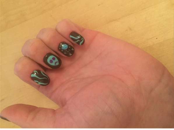 Маникюр, педикюр в Санкт-Петербурге фото 4