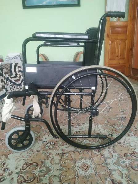 Продаю коляску для инвалидов!!! в фото 3