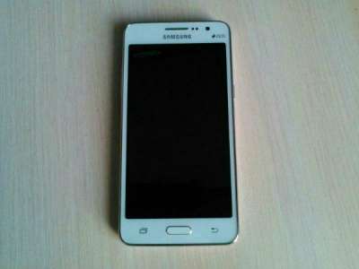смартфон Samsung Galaxy Grand Prime