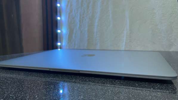 Apple MacBook Air 13 (2020 M1) в Москве фото 3