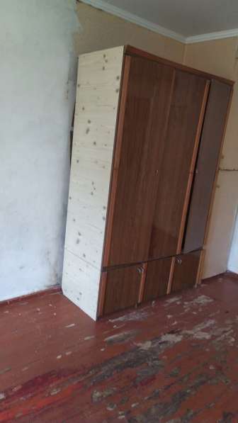 Продаю комнату в общежитии в Азове
