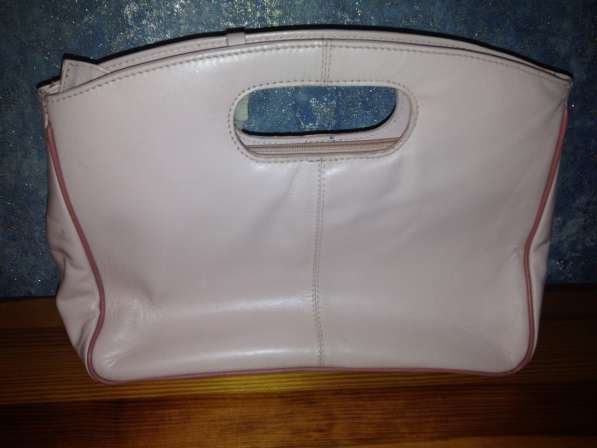 Пудровая сумка azure из натуральной кожи в фото 4