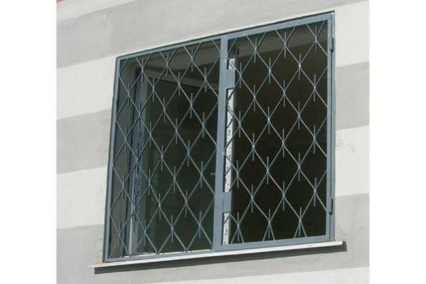 Решетки на окна в Москве фото 9