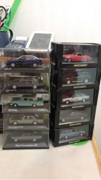 Коллекционные модели машин 1:43