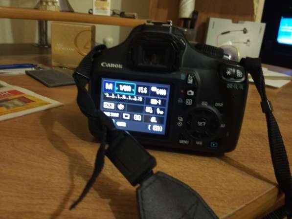 Зеркальный любительский фотоаппарат Canon EOS 1100D в Сочи фото 5