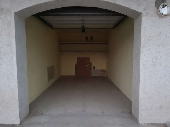Отдельный гараж 16 м2 на пр. Античный, 1-А в Севастополе фото 3