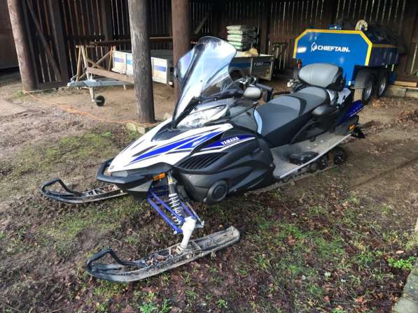 Снегоход Yamaha RS VentureTF в фото 3