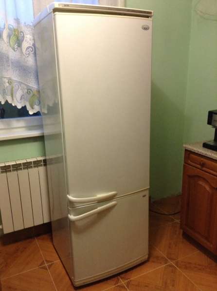 Продам холодильник Атлант MXM 1701