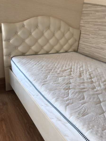 Продаётся красивая Кровать с ортопедическим матрасом в Симферополе фото 6