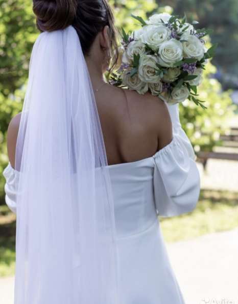 Свадебное платье 44 р в Новосибирске фото 12