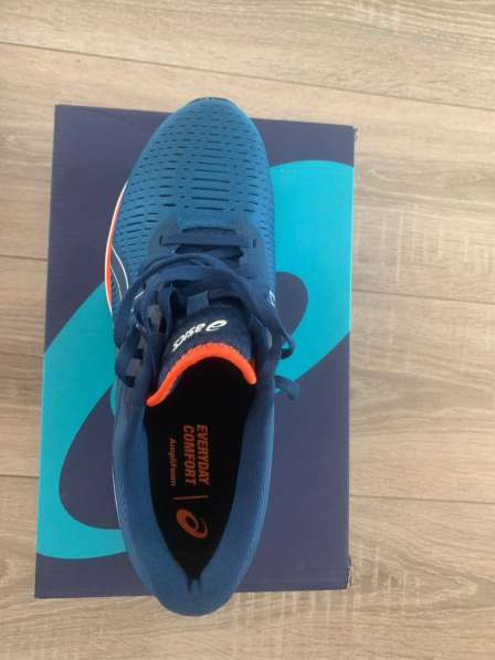 Продам кроссовки asics в Тольятти фото 4