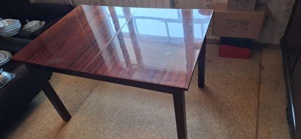 Стол б/у обеденный