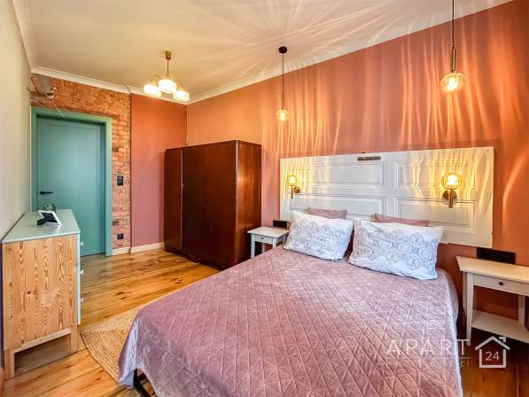 Romantyczny i luksusowy apartament trzypokojowy o powierzchn в фото 6