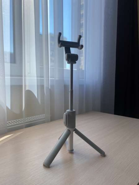 Селфи-палка монопод Xiaomi Mi Selfie Stick Tripod