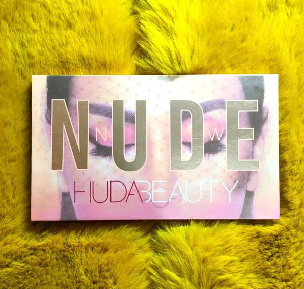 Палетка теней Huda Beauty The New Nude ⠀