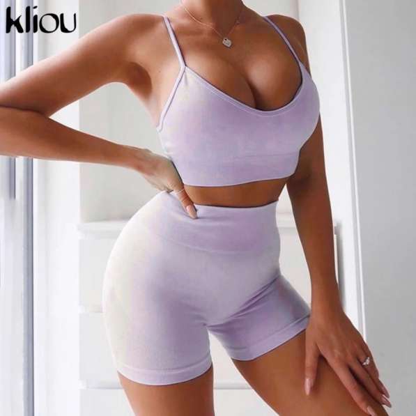 Продам спортивный комплект в Ярославле