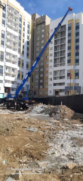 Аренда автокрана вездеход 25 тонн вылет стрелы 33 метра в Екатеринбурге