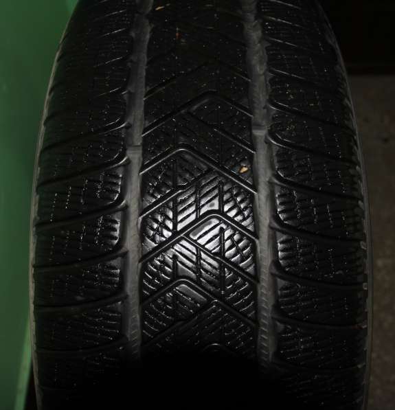 Зимние шины R17 в Москве фото 3