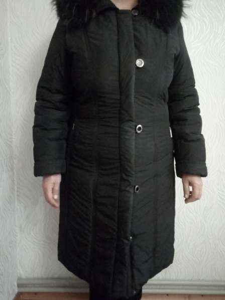 Женское пальто 50-52 в 