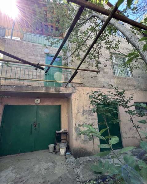 Продаю дом в Армении, пригород Еревана, посёлок Дзорахпюр в фото 5