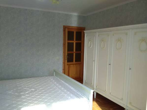 Продается двух комнатная квартира в Партените в Ялте фото 9