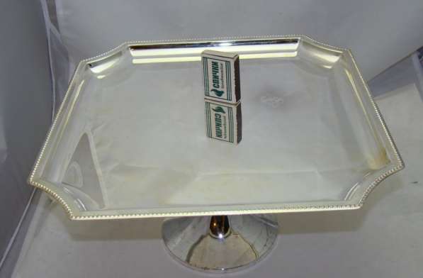 Столик подставка зеркальная (W703) в Москве фото 4