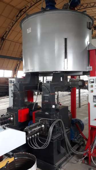 Оборудование для производства топливных брикетов Пиникей в фото 3