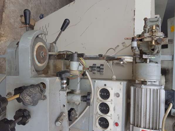Станок для заточки и разводки ленточных пил Griggio GM 104 S в Электростале фото 10