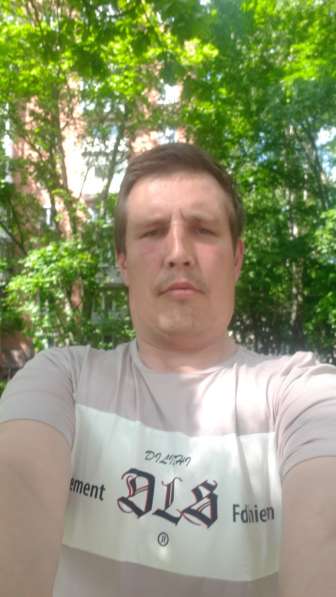 Николай, 52 года, хочет пообщаться в Москве фото 9