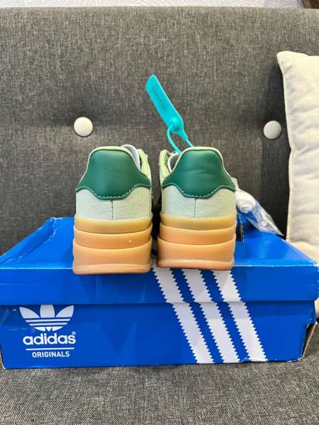 Кроссовки Adidas Gazelle в Москве