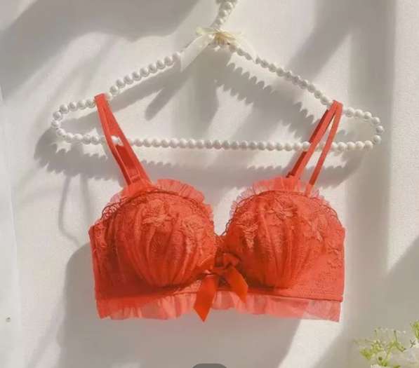 Лифчики в Москве