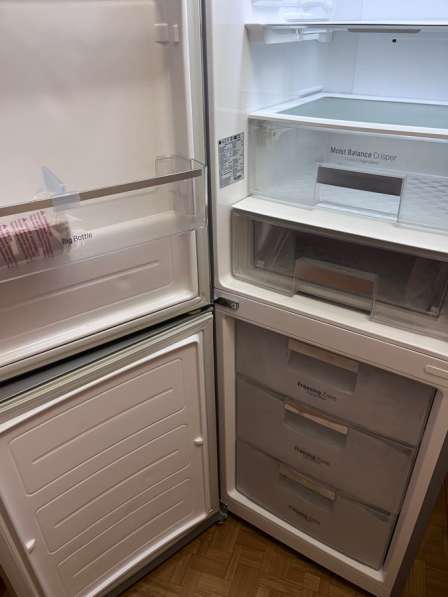 Продам холодильник LG в Дудинке