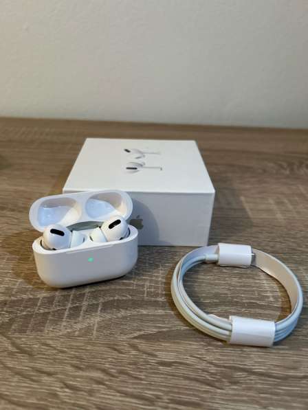 Наушники AirPods Pro в Екатеринбурге