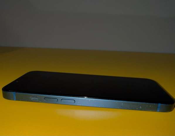 IPhone 13 на 256 гб в Южно-Сахалинске фото 4