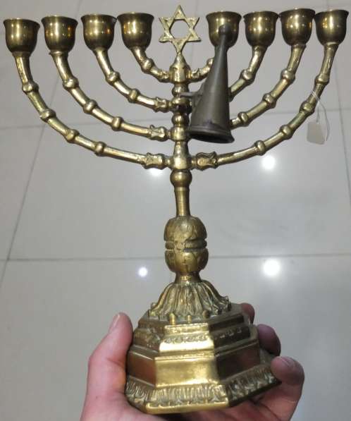 Минора еврейская 8ми рожковая, старая редкая коллекционная