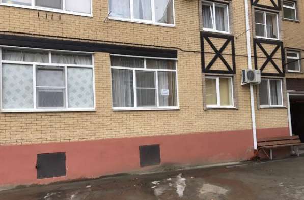 Продам двухкомнатную квартиру в Краснодар.Жилая площадь 45 кв.м.Этаж 1.Дом кирпичный.