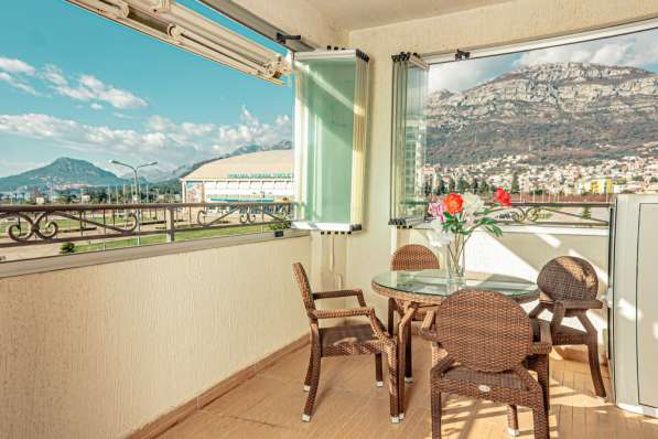 Черногория. Красивая квартира с видом на море и горы в Баре в фото 14