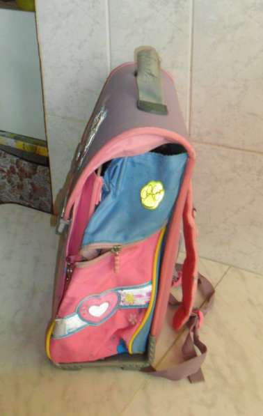 Школьный ранец для девочки в Астрахани