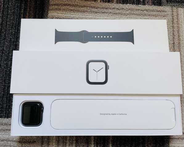Часы Apple Watch s4 в Чите фото 6