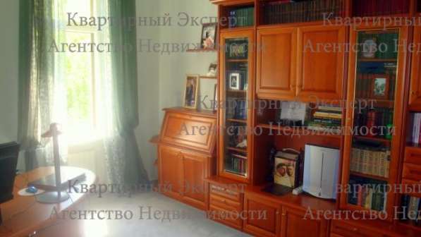 Продам трехкомнатную квартиру в Москве. Жилая площадь 102,30 кв.м. Этаж 3. Есть балкон. в Москве фото 24