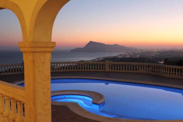 Испания, Алтея - продажа виллы с панорамным видом на море в фото 18