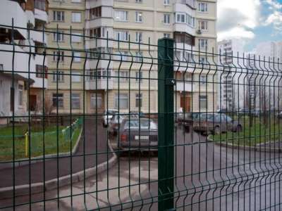 Металлические заборы из сварной сетки в Волгограде фото 3