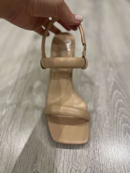 Обувь женская в Анапе