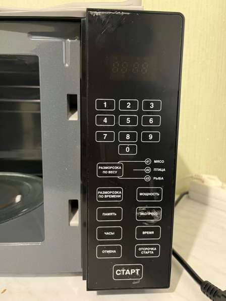 Продам микроволновую печь в Санкт-Петербурге фото 3