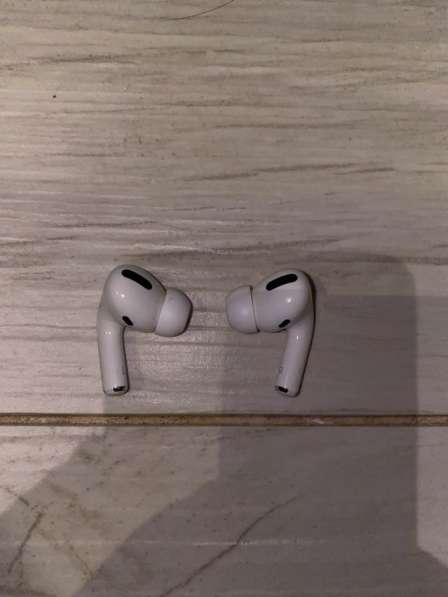 Airpods Pro в Москве