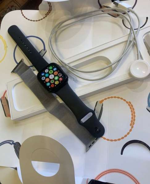 Apple Watch SE 44 mm в Люберцы фото 3