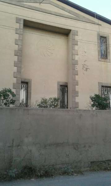 Дом 9 км от Еревана в 