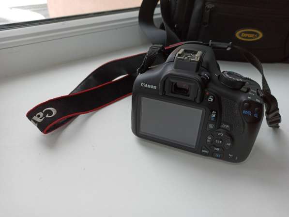 Фотоаппарат "Canon" EOS 1300D в фото 4