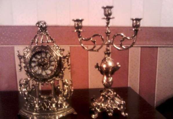 Каминные часы и подсвечник на 3 свечи