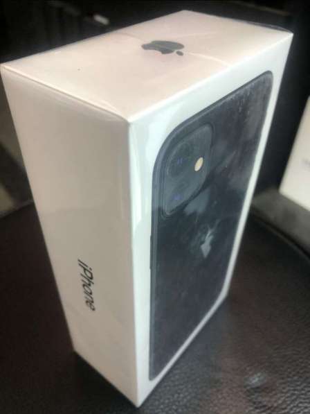 Apple IPhone 11 64Gb в Москве